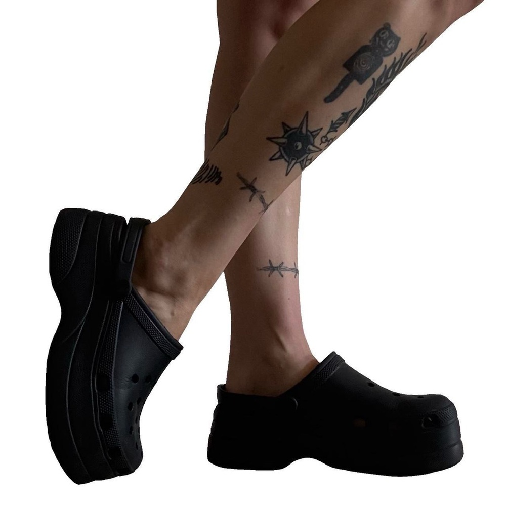 Black Platform Crocs